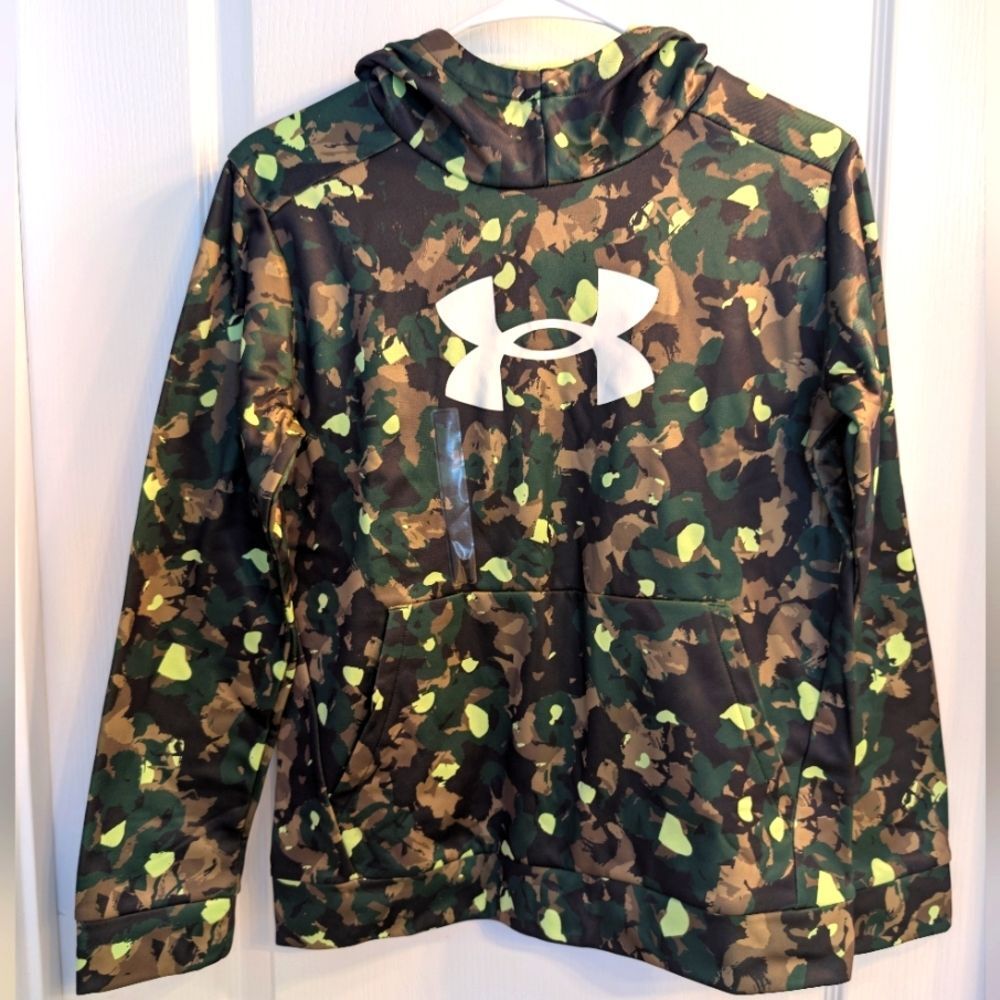 NWT Under Armour Camo Hoodie Size Youth X-Large XL